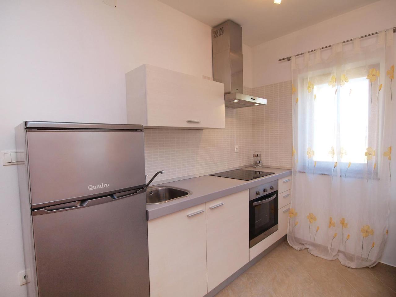 Apartment Jasminka-1 By Interhome Drage Exterior photo